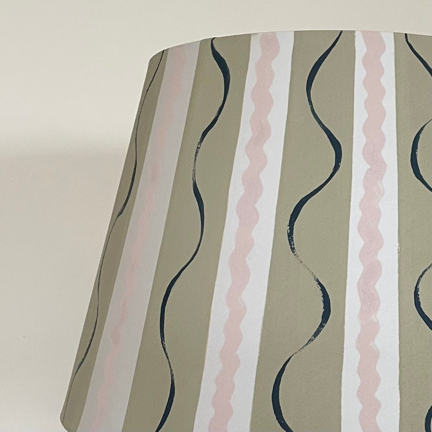 Ribbon Stripe